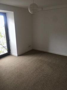 Photo 21- click for photo gallery